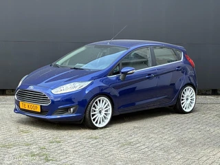 Ford Fiesta 1.25i 5-drs Sport 18" multi-spoke wheels