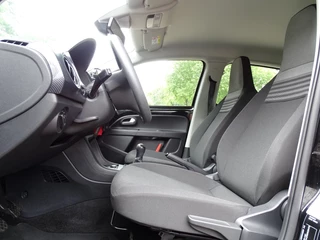 Volkswagen up! Volkswagen up! 1.0 BMT up! DAB / LANE ASS AUR CAMERA PDC 1e eig - afbeelding nr 9