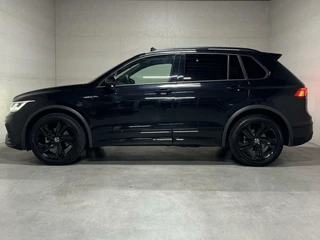 Volkswagen Tiguan Volkswagen Tiguan 1.5 TSI R-Line Black Style Pano H/K NAP - afbeelding nr 10