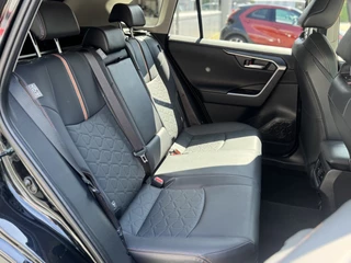 Toyota RAV4 Treeplanken, JBL, Innovation Pack , All-in Rijklaarprijs - afbeelding nr 20