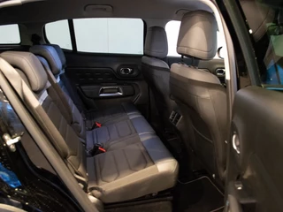 Citroën C5 Aircross Citroën C5 Aircross 130PK C-Series | Automaat | Camera | Keyless | Dodehoek - afbeelding nr 15