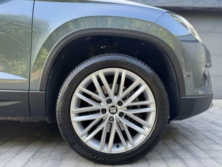 SEAT Ateca Seat Ateca 1.0 EcoTSI Limited Edition Volleer | Stoelverwarming | Apple CarPlay | Navigatiesysteem | Elektrisch bedienbare achterklep | Lichtmetalen velgen | Draadloze telefoonlader | Lane assist & Blind Spot detectie | Parkeersensoren voor en achter - afbeelding nr 34