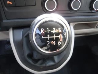 Volkswagen Transporter Volkswagen Transporter 2.0 TDI L2H1 DC - afbeelding nr 16