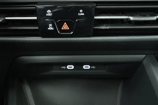 Volkswagen Golf Volkswagen Golf 1.0 eTSI Life | Camera | Adaptive cruise |  Memory | Full LED | Carplay | Side Assist | Park Assist | Sfeerverlichting | DAB - afbeelding nr 19