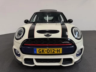MINI Cooper Mini Cooper 2.0 Cooper S Serious Business Volledig JCW! Automaat Navigatie Head up Display Uitlaatdemper met kleppen - afbeelding nr 9