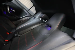 Mercedes-Benz A-Klasse Mercedes-Benz A-klasse 200 AMG 45 Look / Aut / 163 Pk / Navi / Camera / Cruise Control / F1 Flippers / Open Panoramadak / Led / 20 - afbeelding nr 22