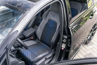 Volkswagen Golf Volkswagen Golf 2.0 TSI R 4Motion Performance Akrapovic HUD - afbeelding nr 47