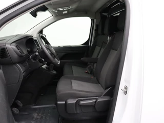 Opel Vivaro Opel Vivaro 1.5Turbo 120PK Lang Imperiaal | Trekhaak | Navigatie | Camera | Airco | Cruise | 3-Persoons - afbeelding nr 20