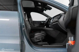 Volvo XC60 Volvo XC60 2.0 B5 R-Design PANO|LED|H&K|360CAMERA|MEMORY|HUD - afbeelding nr 16