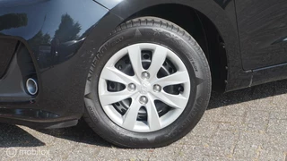 Hyundai i10 Hyundai i10 1.0i Comfort Navigatie | Cruise Control | Climate Controle - afbeelding nr 25