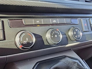 Volkswagen Transporter T6.1 L2H2 Dubbel Cabine Airco 150Pk Automaat Trekhaak Deuren 1e Eigenaar NAP Euro6! - afbeelding nr 9