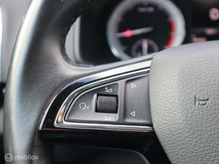 Škoda Karoq Skoda Karoq 1.0 TSI Automaat CarPlay Stoelverwarming PDC Cruise - afbeelding nr 17