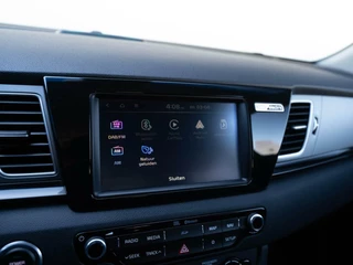 Kia e-Niro Kia e-Niro ExecutiveLine 64 kWh | SOH 100% | Leder | Adaptive cruise | Camera | Carplay - afbeelding nr 29