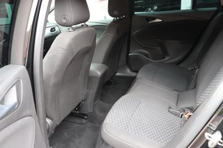 Opel Astra Opel Astra Sports Tourer 1.4 Online Edition 150pk. Navigatie, trekhaak. - afbeelding nr 13