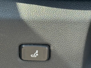 Toyota Corolla Touring Sports Toyota Corolla Touring Sports 1.8 Hybrid BNS Intro HUD|Camera|PDC|LED - afbeelding nr 9
