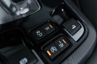 Jaguar F-Type Jaguar F-type P300 RWD R-Dynamic Black - afbeelding nr 44