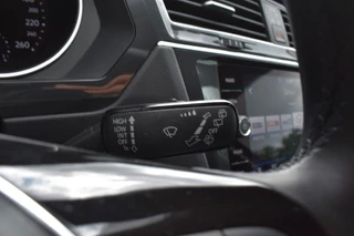 Volkswagen Tiguan Volkswagen Tiguan 1.5 TSI ACT HIGHL. LED, Camera, Apple Carplay - afbeelding nr 18