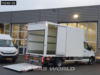 Mercedes-Benz Sprinter Mercedes Sprinter 515 CDI Automaat 1000kg Laadklep Zijdeur Dubbellucht Bakwagen MBUX Airco Cruise MBUX Koffer Meubelbak 21m3 Airco Cruise control - afbeelding nr 3