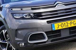 Citroën C5 Aircross Citroen C5 Aircross 1.2 PureTech 130pk Business Plus Automaat - Gris Platinium - Leder/Carplay/Trkhk - afbeelding nr 1