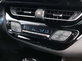 Toyota C-HR Toyota C-HR 2.0 Hybrid Dynamic I Camera I Dodehoekdetectie - afbeelding nr 11