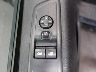 Opel Vivaro Opel Vivaro 2.0 CDTI 145 pk Automaat L2H1 Edition 3-zits Airco Navigatie Bluetooth Cruise Control Trekhaak - afbeelding nr 10