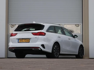 Kia Ceed Sportswagon Kia Ceed Sportswagon 1.6 GDI PHEV DynamicPlusLine | Modeljaar 2022 - afbeelding nr 2
