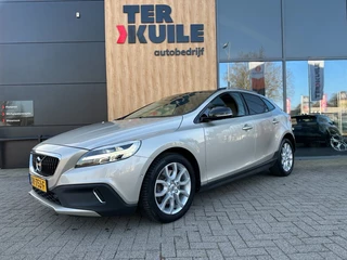 Volvo V40 Cc Cross Country 1.5 T3 Polar+ Luxury / Trekhaak / CarPlay