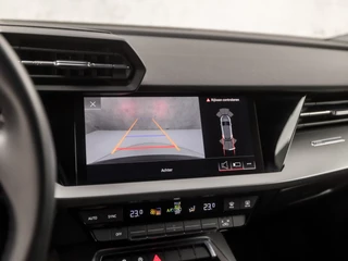 Audi A3 Automaat (APPLE CARPLAY, GROOT NAVI, VIRTUAL COCKPIT, CAMERA, SPORTSTOELEN, LED KOPLAMPEN, GETINT GLAS, ZWART HEMEL, CRUISE, NIEUWSTAAT) - afbeelding nr 12