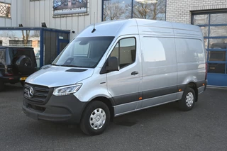 Mercedes-Benz eSprinter 320 L2H2 Select 81kWh