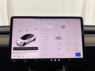 Tesla Model 3 (INCL-BTW) Aut. *PANO | AUTO-PILOT | NAPPA-LEATHER | KEYLESS | FULL-LED | MEMORY-PACK | SURROUND-VIEW | DAB | CARPLAY | DIGI-COCKPIT | LANE-ASSIST | COMFORT-SEATS | 18