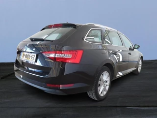 Škoda Superb Skoda Superb Combi 2.0 TDI DSG 150pk Business Edition PANO DAK I LEER + MEMORY I  INCL. BTW I ORG.NL + NAP - afbeelding nr 2