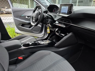 Peugeot 208 Zondag OPEN! - afbeelding nr 3