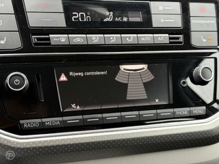 Volkswagen up! Volkswagen Up! 1.0 BMT high up! Stoelverwarming Cruise Control DAB Climate Control 16” PDC - afbeelding nr 18