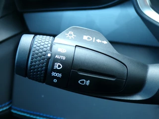 Lynk & Co 01 Lynk & Co 01 1.5, Trekhaak / Full LED / Elektr. Schuifdak / Camera 360 + Sensoren / Carplay + Android Auto / 20' LMV - afbeelding nr 8