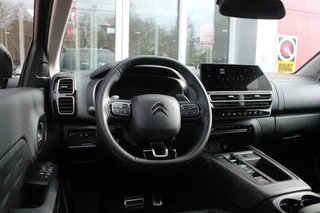 Citroën C5 Aircross Citroen C5 Aircross 1.2 136PK AUTOMAAT Hybrid ë-SERIES | ELEKTRISCH BEDIENBARE BESTUURDERSSTOEL | APPLE CARPLAY/ANDROID AUTO | NAVIGATIE | FULL LED KOPLAMPEN | CLIMATE CONTROL | DAB+ RADIO | 19