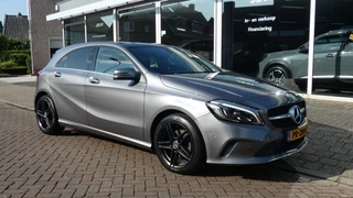 Mercedes-Benz A-Klasse Mercedes-Benz A-Klasse AMBITION AUTOMAAT 55000 KM * NAVI * CRUISE * PANORAMADAK * 17 L.M.V * - afbeelding nr 1