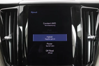 Volvo XC60 Volvo XC60 2.0 T6 Recharge AWD Inscription | Panoramadak |  Head-Up | Leder | Stoel & stuurverwarming | 360 camera | Harman/Kardon | Adaptive cruise | Full LED - afbeelding nr 26
