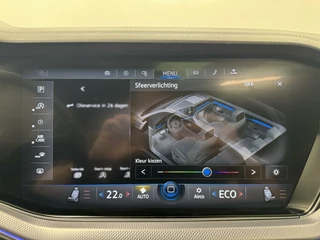 Volkswagen Touareg Volkswagen Touareg 3.0 TSi DSG R-Line 4Motion Navigatie-Pano-Elektr.Trekhaak-Achterasbesturing-Adapt.Cr.Contr-Carplay-Clima-Camera-Stoel/Stuurverwarming-Luchtvering-Headup - afbeelding nr 44