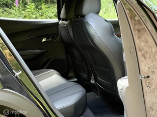 Peugeot 2008 Peugeot 2008 1.2 PureTech GT-Line 18''inch - afbeelding nr 23