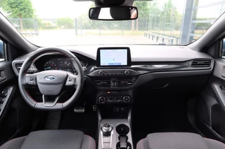 Ford Focus Ford Focus 1.0 EcoBoost AUTOMAAT ST-Line Business NAVI, Camera, Winterpakket, Full Led - afbeelding nr 7