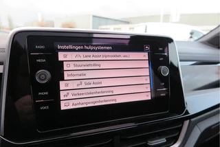 Volkswagen T-Roc Stoelverwarming, Keyless ,Navigatie,etc Fabrieksgarantie t/m 01-2026 - afbeelding nr 50