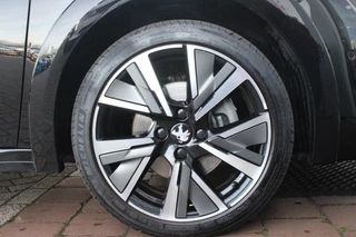 Peugeot 208 Peugeot 208 1.2 PureTech GT | NAVIGATIE | APPLE CARPLAY/ANDROID AUTO | DODEHOEK DETECTIE | FULL LED KOPLAMPEN | KEYLESS ENTRY/START | PARKEERSENSOREN VOOR EN ACHTER | CRUISE CONTROL | DAB+ RADIO | - afbeelding nr 11