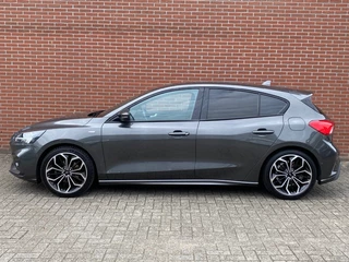 Ford Focus Ford Focus 1.0 ECOB. ST LINE. BNS NAV CRUISE CARPLAY STOELVW CAMERA PDC LMV - afbeelding nr 3
