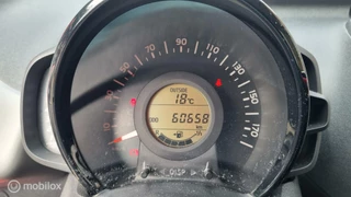 Toyota Aygo Toyota Aygo 1.0 VVT-i x   Isofix , airco , Bluetooth, Cruise control - afbeelding nr 18