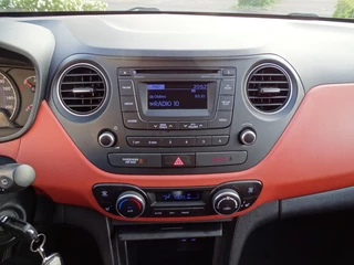Hyundai i10 Hyundai i10 1.2I -76268 Km-Automaat- Airco clima-Lmv-Pdc-Usb/Aux - afbeelding nr 8