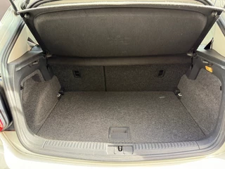Volkswagen Polo Volkswagen Polo 1.2 TSI Comfortline R|Panorama|Beats|Camera|Stoelverwarming - afbeelding nr 28