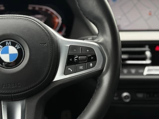 BMW 1 Serie BMW 1-serie 118i M-Sport | Leder | Apple Carplay | Live Cockpit | - afbeelding nr 20