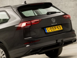 Volkswagen Golf (APPLE CARPLAY, GROOT NAVI, ADAPTIVE CRUISE, TREKHAAK ELEKTRISCH, KEYLESS START, SPORTSTOELEN, DAB+, LED KOPLAMPEN, NIEUWE APK, NIEUWSTAAT) - afbeelding nr 11