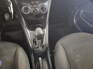 Peugeot 208 Peugeot 208 1.2 PT SIGNATURE + AIRCO/APPLE CARPLAY/ANDROID AUTO/PDC/CRUISE - afbeelding nr 14