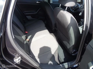 Volkswagen Polo Volkswagen Polo 1.0 TSI Beats/Airco/PDC/Carplay/17''LM velgen/LED - afbeelding nr 15